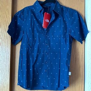 NWT North Face Boys Button Up